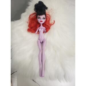 Monster‎ High Frights; Camera; Action! Black Carpet Operetta Doll W/O Arms